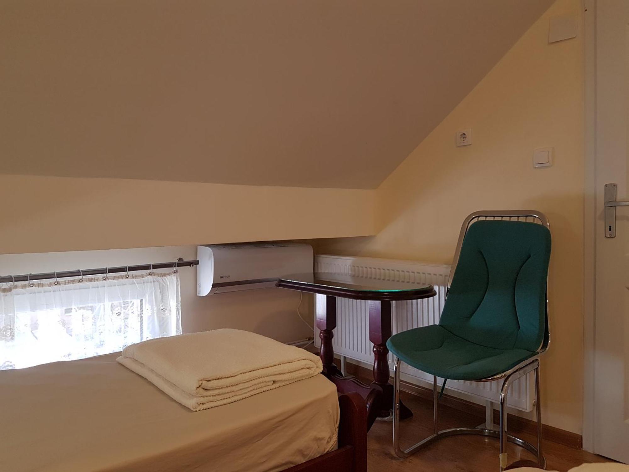 Hostel Beko Valjevo Bilik gambar