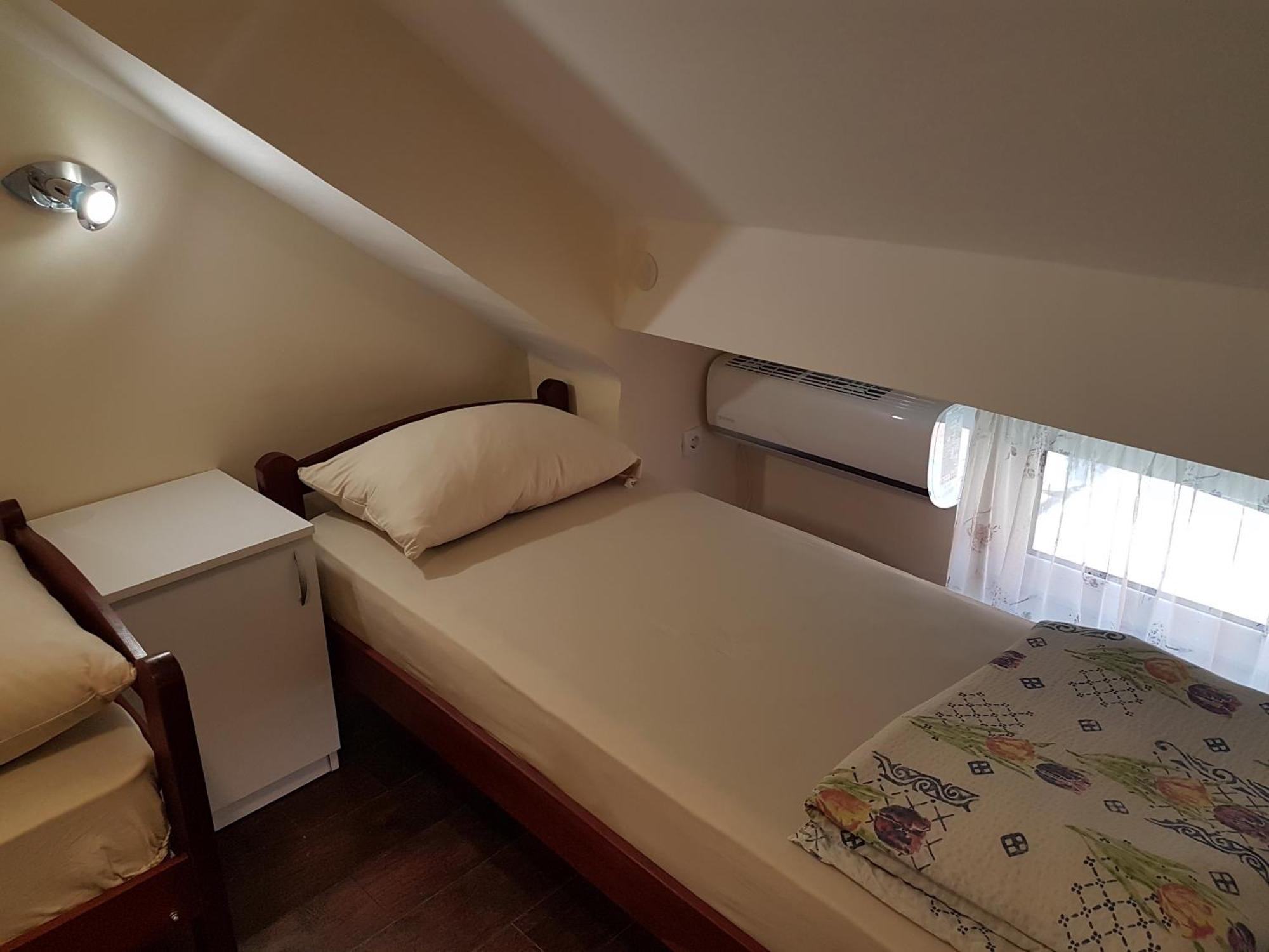 Hostel Beko Valjevo Bilik gambar